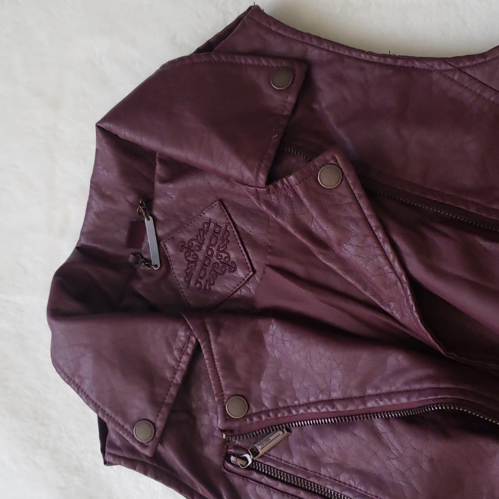 Leather burgundy vest - Picture 2 of 4